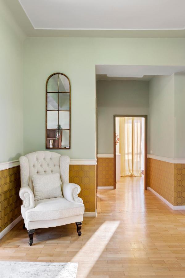 City Heart Retreat Elegant Apartment Bucarest Exterior foto