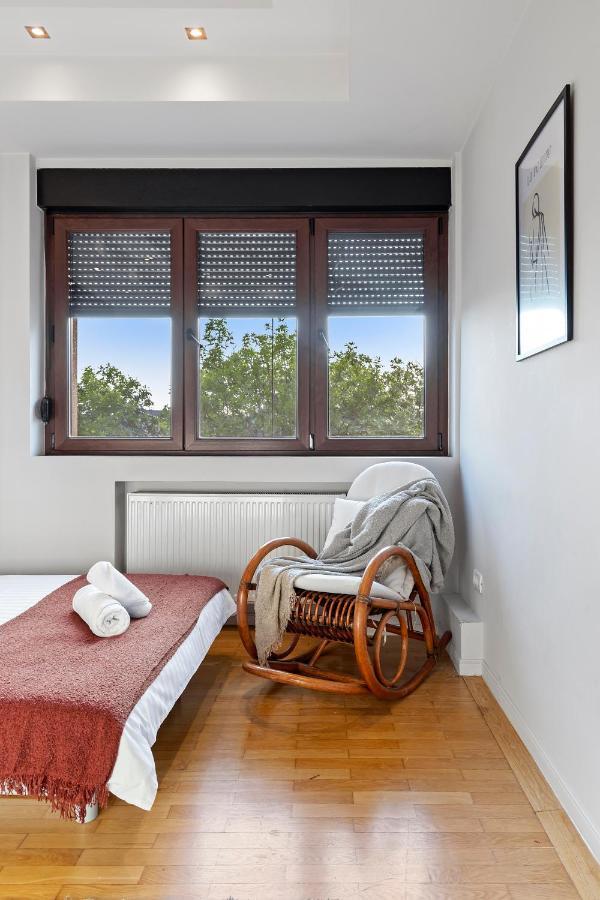 City Heart Retreat Elegant Apartment Bucarest Exterior foto